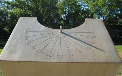 Sonnenuhr in Steinhude Ein Detail der Sonnenuhr in Steinhude