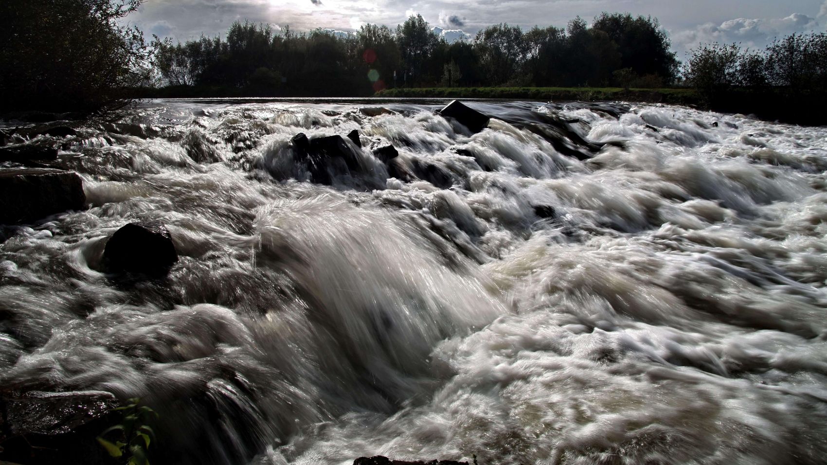 Der Leinewasserfall in Neustadt Der Leinewasserfall in Neustadt am Rübenberge